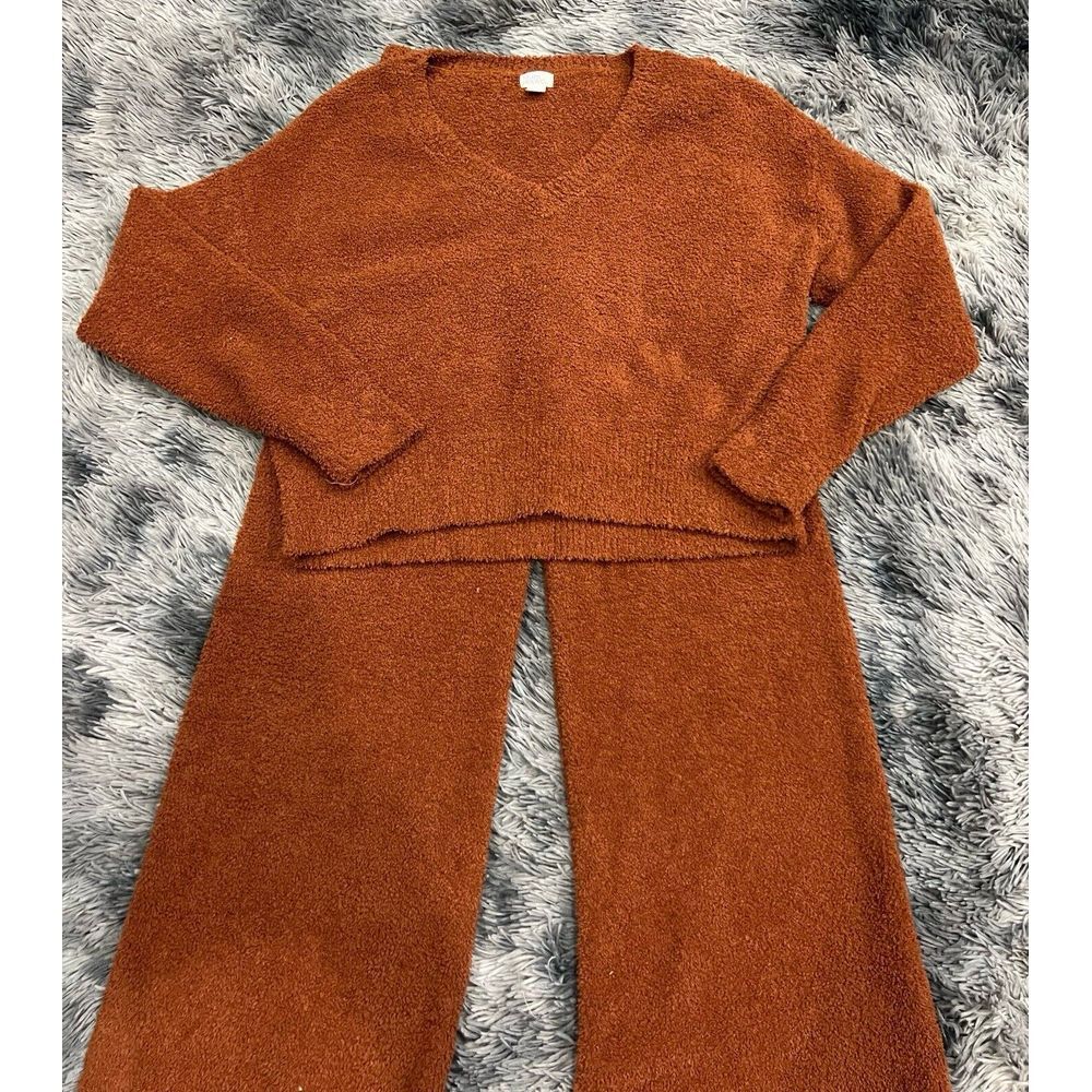 stars above Rust Cozy Plush V-Neck Pajama Set